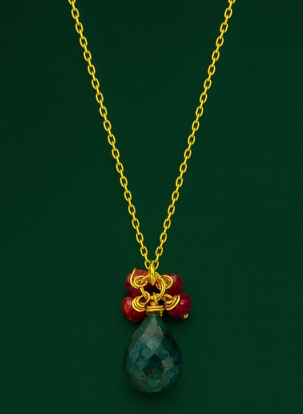 Gümüş Kök Zümrüt ve Kök Yakut Taşlı Kolye