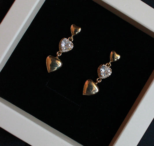 Gold kalpli çelik küpe