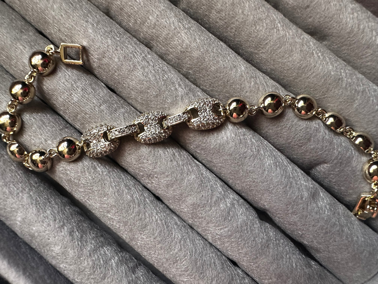 Mikro Taş Çelik Bileklik